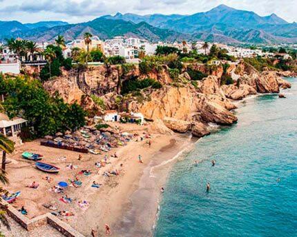 Nerja Apartamento Centro Luaran gambar