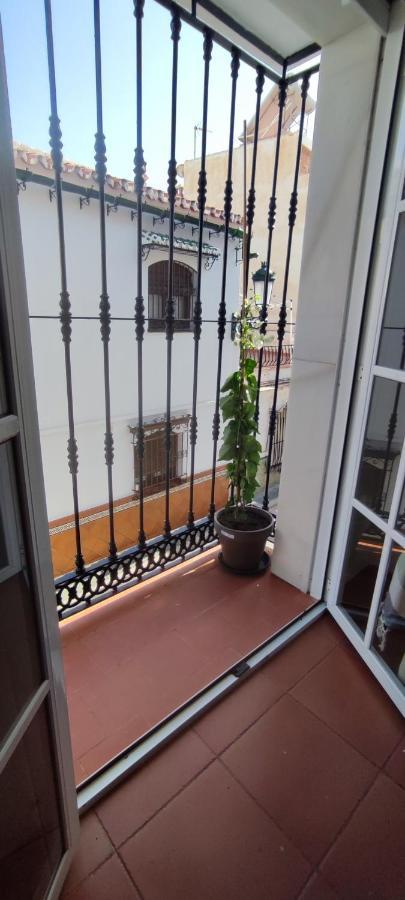 Nerja Apartamento Centro Luaran gambar