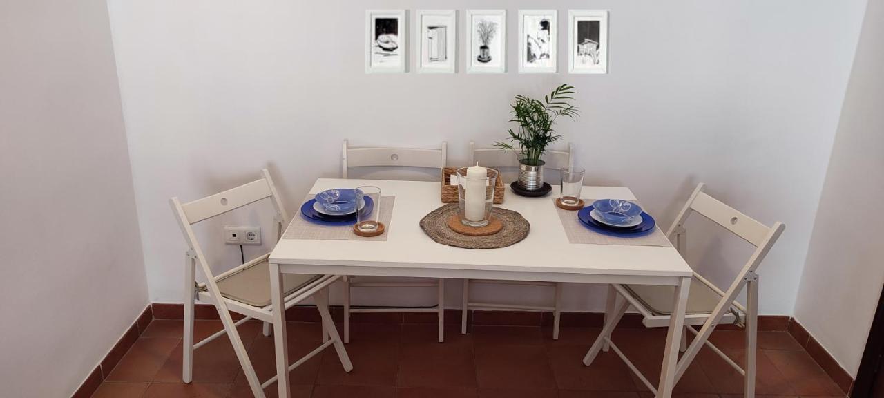 Nerja Apartamento Centro Luaran gambar