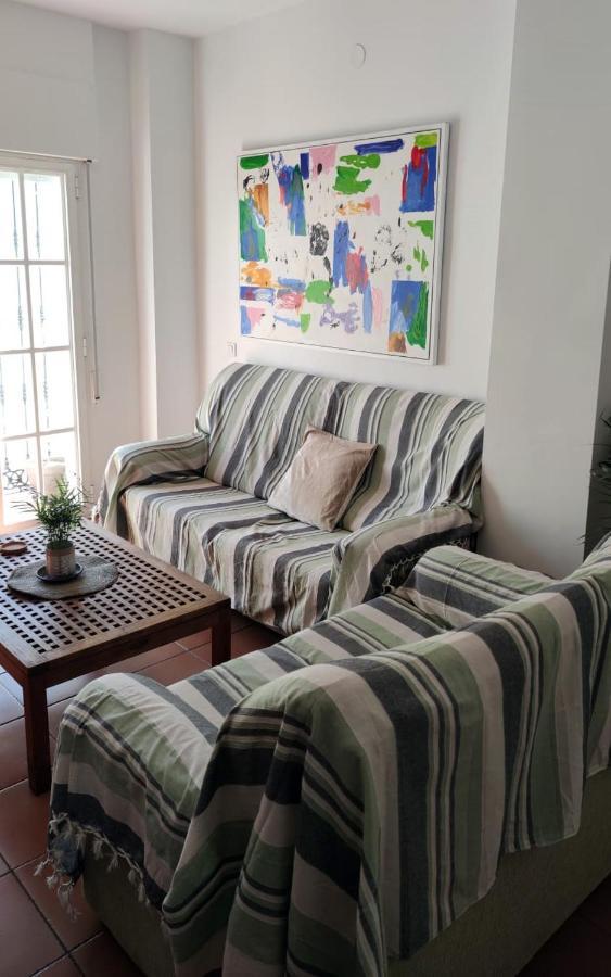 Nerja Apartamento Centro Luaran gambar